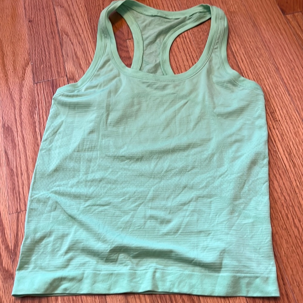 Swiftly Tech Racerback Tank Top 2.0
Race Length